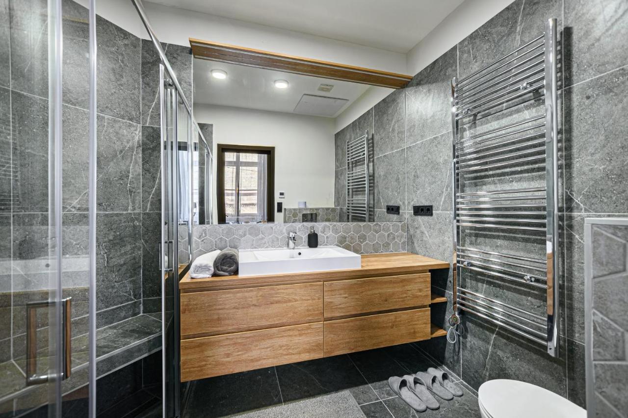 Luxurious & Spacious In The Kertesz Street * Budapeszt