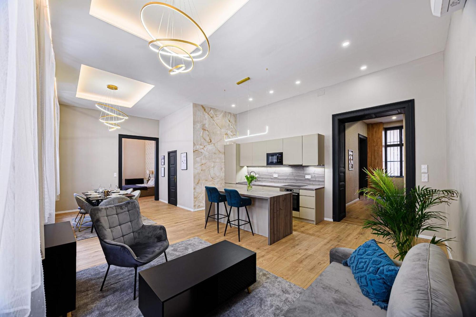Apartamento Luxurious & Spacious In The Kertesz Street *