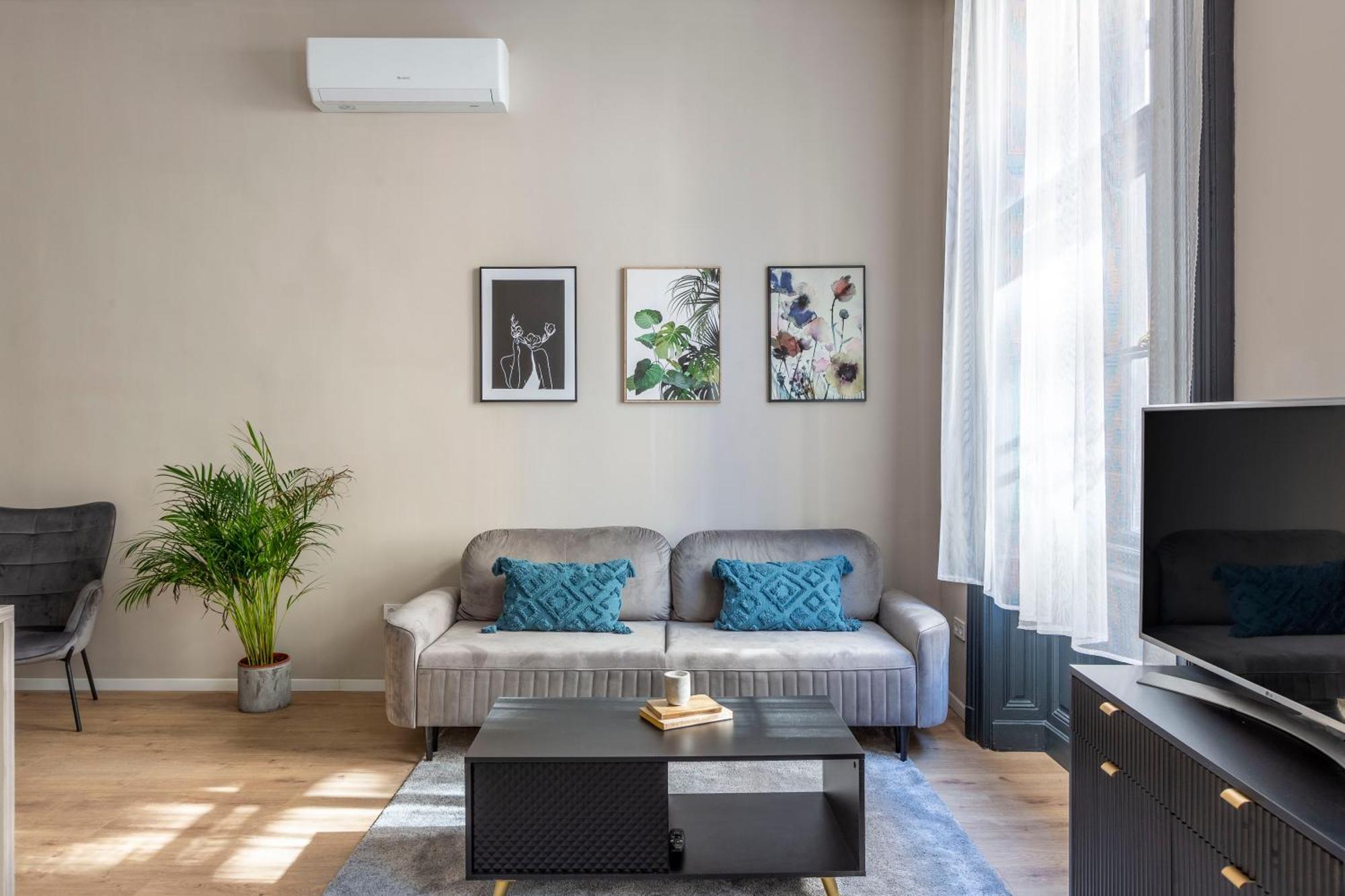Apartamento Luxurious & Spacious In The Kertesz Street Budapest