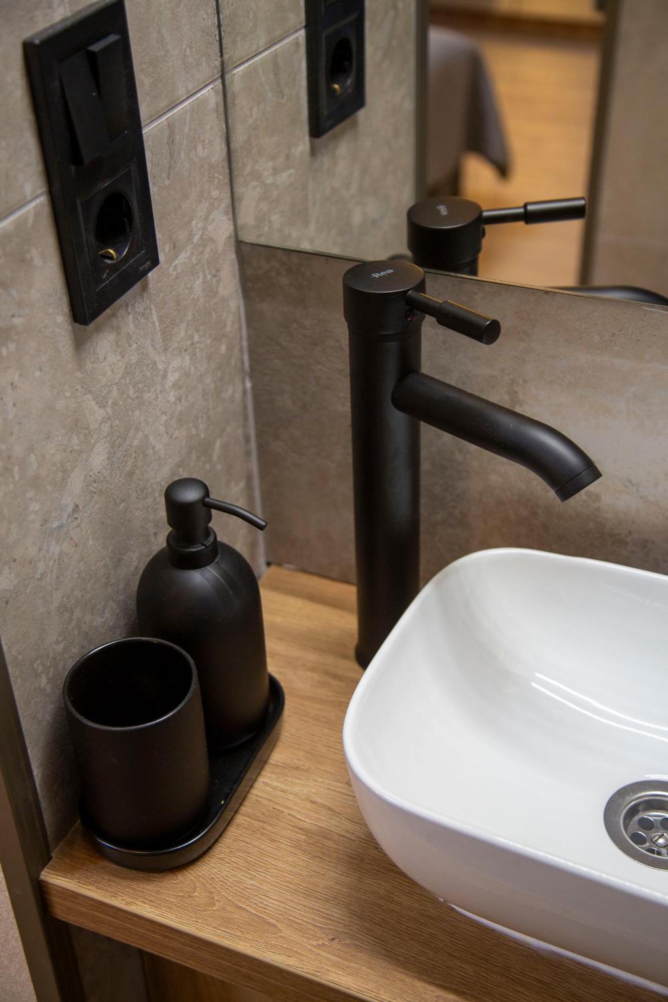 Luxurious & Spacious In The Kertesz Street Apartamento *
