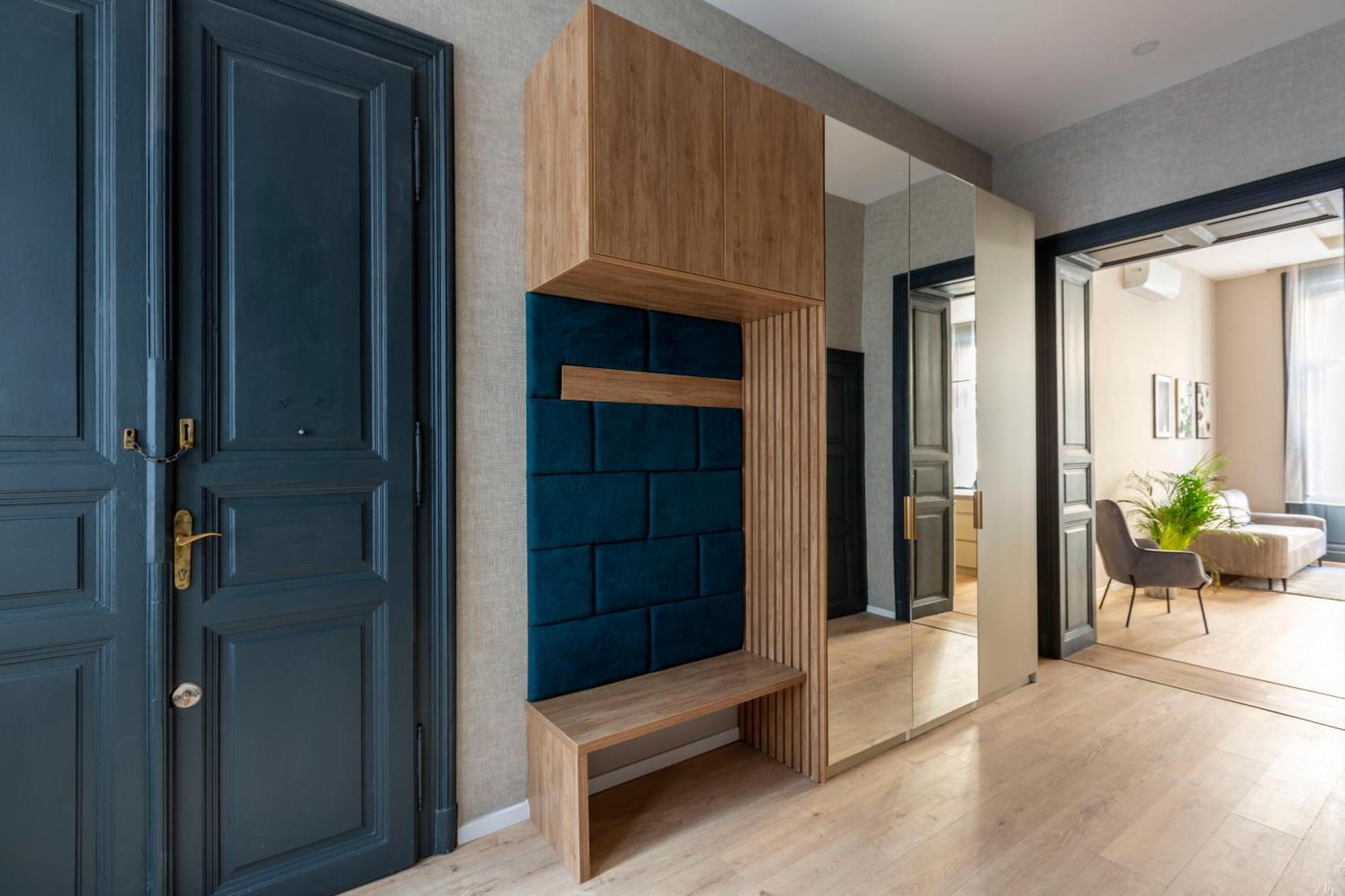 Luxurious & Spacious In The Kertesz Street *